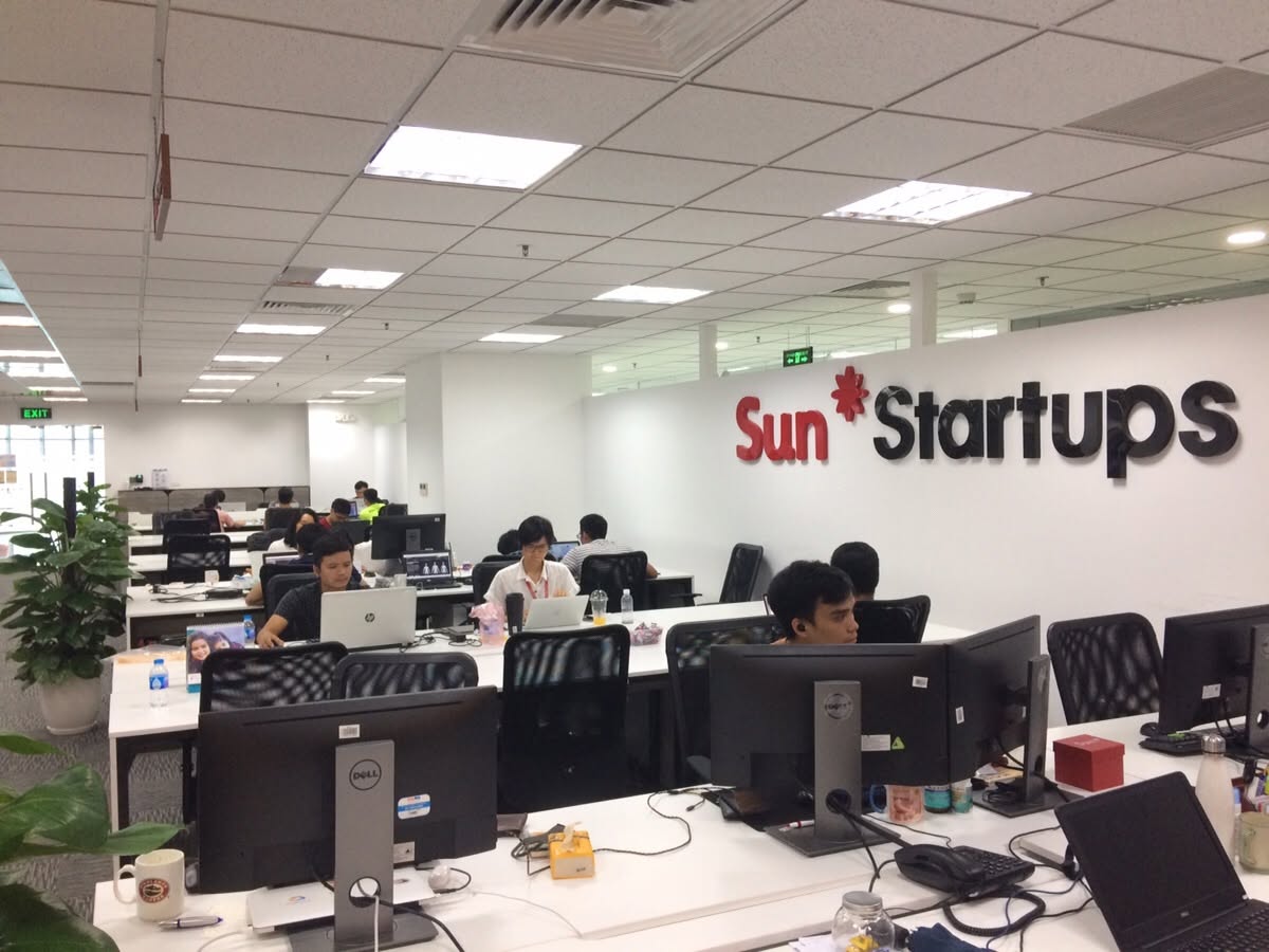 Working session during the Startupgate build